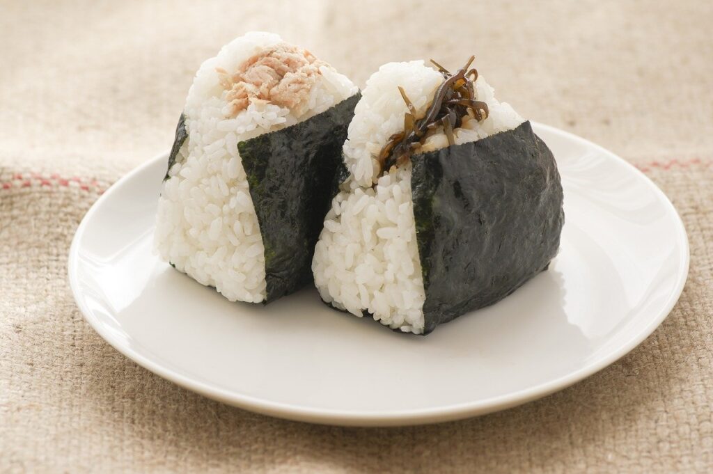 おにぎりの差し入れイメージ画像